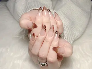 ネイル 🎀Yumi✨ ミキネイルサロン池袋のネイルデザイン