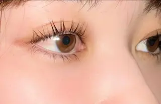 マツエク・マツパ 吉祥寺 lau ラーウ 艶髪のヘアスタイル