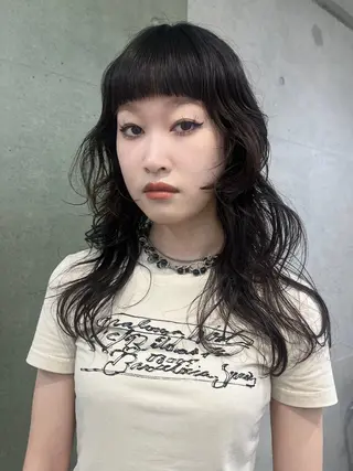 ロング 田中 里奈のヘアスタイル