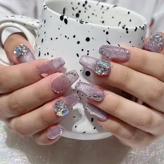 ネイル Queens みなみのネイルデザイン