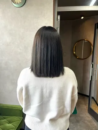 セミロング カラー ayane ito / HAWNDのヘアスタイル