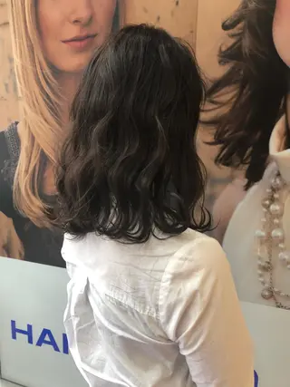 ミディアム カラー 丸みショートボブ/ タッセルボブ 吉野のヘアスタイル
