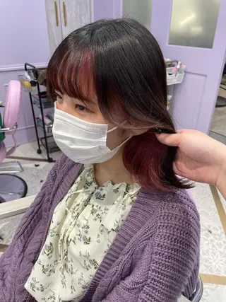 ミディアム Cielro/ダブル カラー/西田咲希のヘアスタイル