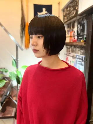 ショート ボブパーマ/レイヤー ヒロモトアサカのヘアスタイル