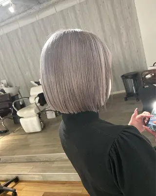 ショート カラー Le/a谷町 野上幹太のヘアスタイル