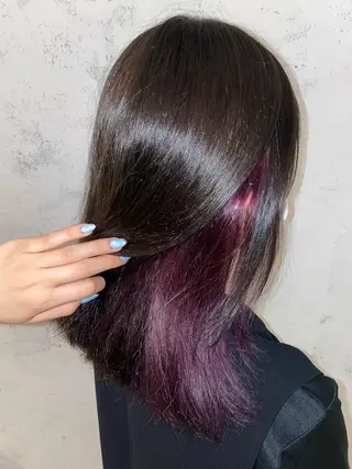 ミディアム カラー オタク美容師🎮 AKARIのヘアスタイル