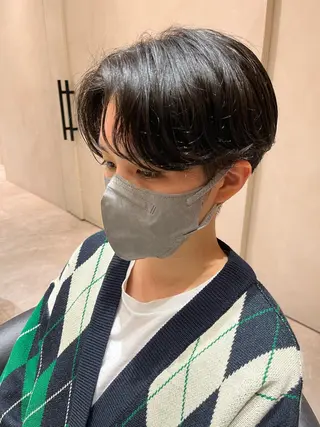 ショート ⚡メンズパーマフ ェードカットTomyのヘアスタイル