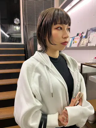 ショート カラー eri kinjoのヘアスタイル