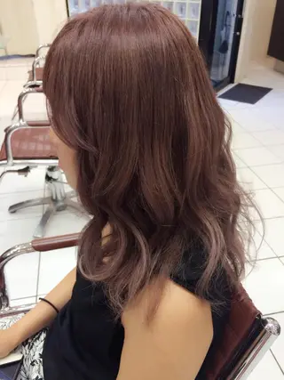 ミディアム セミロング ロング カラー パーマ 神山 昌子のヘアスタイル