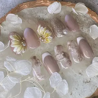 ネイル Lily*nail 🌻Mii🌻のネイルデザイン
