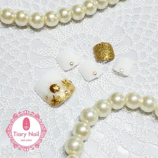 ネイル tiarynail K K🐼のネイルデザイン