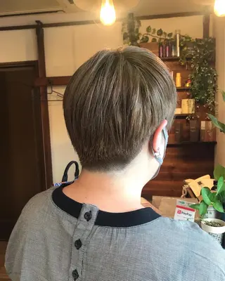 ショート カラー Ray hair 春日部のヘアスタイル
