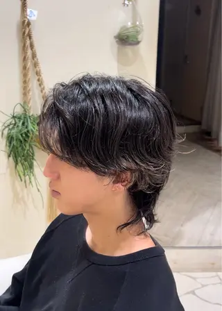 ショート パーマ メンズ 山口 陸のヘアスタイル