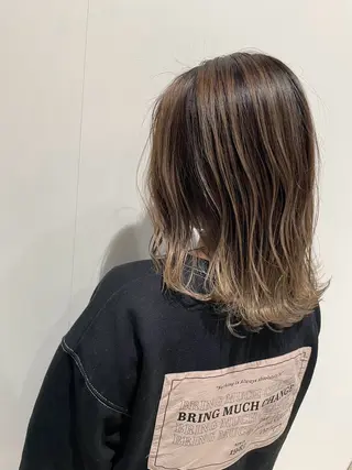セミロング カラー AVANCE泉大津店 加茂瑞希のヘアスタイル