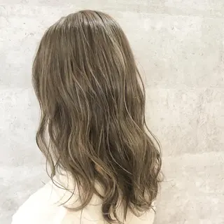 ロング カラー 髪質改善で 憧れの潤艶美髪にのヘアスタイル