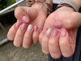 ショート ネイル ✴︎ Delightのネイルデザイン