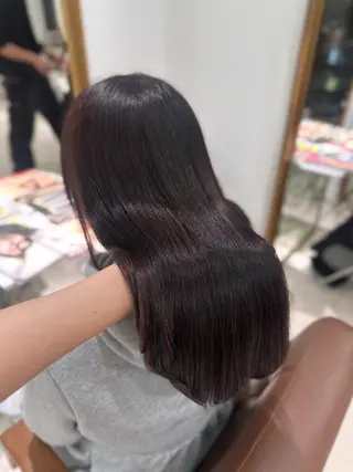 ロング カラー 髪質改善艶カラー🩶 Nanako ⟡.·のヘアスタイル