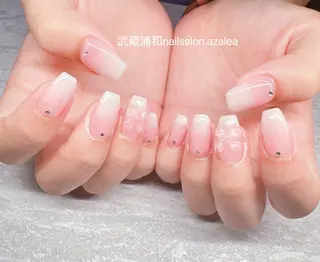 ネイル R inのネイルデザイン