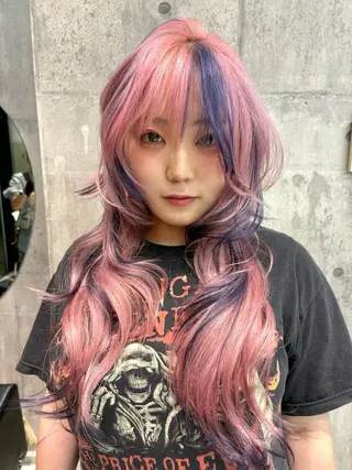 ロング カラー ヘアアレンジ 🌈【🎀ヘアデザイ ナー🎀】✨ノン✨のヘアスタイル