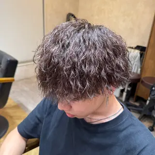 パーマ メンズ 松ヶ迫 珠里のヘアスタイル