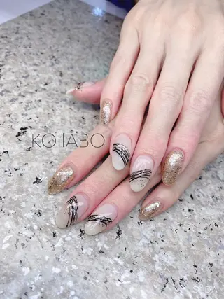 ネイル KOLLABO nailのネイルデザイン