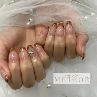 ネイル METEOR💫 staffのネイルデザイン