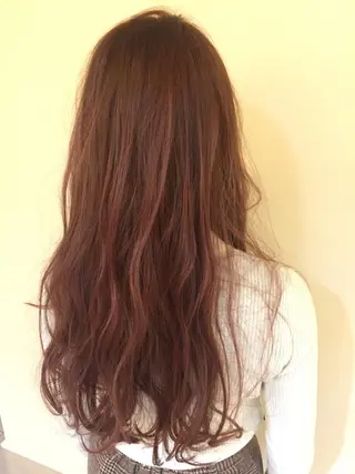 ロング カラー 加藤 綾華のヘアスタイル