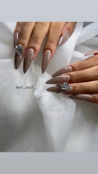 ネイル 永山 芽生子のネイルデザイン
