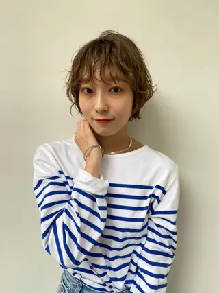 ミディアム パーマ カラー CEINE PATHのヘアスタイル