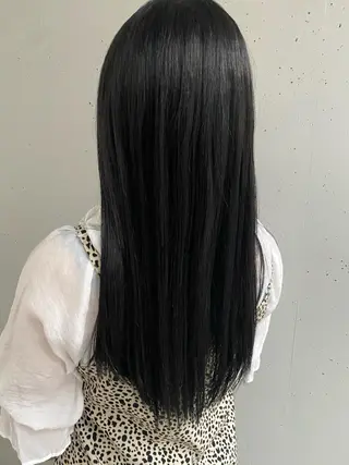 セミロング カラー お任せヘア☘️☘️ 及川渚のヘアスタイル