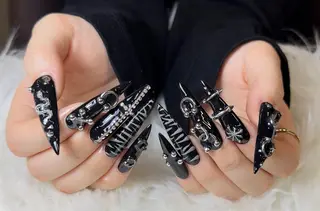 ネイル YUKI NAILのネイルデザイン