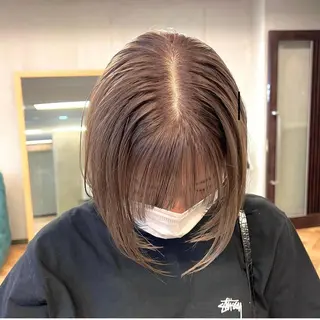 ショート カラー パーマ ヘアアレンジ メンズ キッズ ネイル マツエク・マツパ アイブロウ 前川 朋香のヘアスタイル