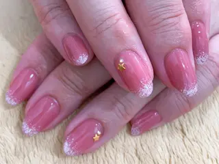 ネイル 中川 愛理のネイルデザイン