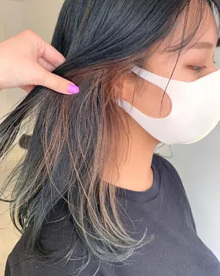 ロング カラー レイヤーカット 🪩yurikaのヘアスタイル