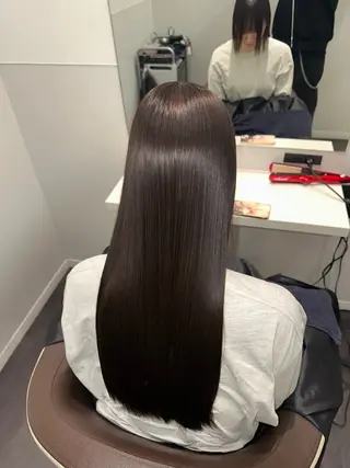 ロング 美髪特化✨ 伊織✨縮毛矯正✨のヘアスタイル