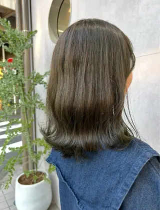 ミディアム カラー HUG横浜所属・横浜／🐈‍⬛ haru🐈‍⬛🎀のヘアスタイル