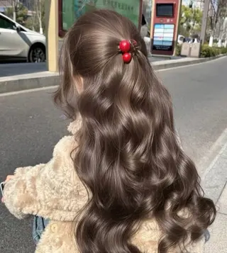 ロング カラー 表参道🌿赤み消し カラー/チナツのヘアスタイル