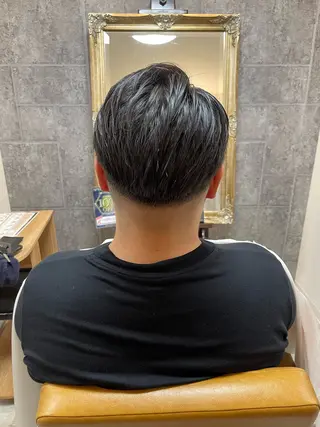 ショート メンズ 式部 颯斗のヘアスタイル