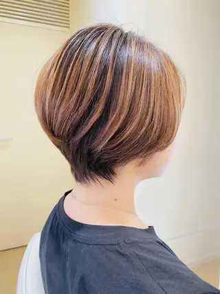 ショート マツオカ ケンシロウのヘアスタイル