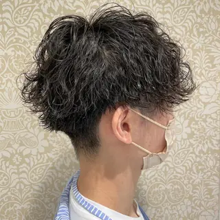 ショート パーマ メンズ 髪質改善カラー💎 オオネヨシナリのヘアスタイル