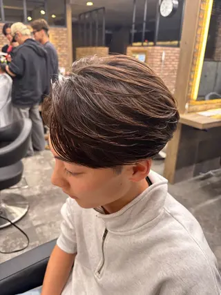 メンズ 🪽直毛男子の救世主 🪽フェザーパーマのヘアスタイル