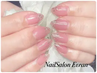 ネイル Nail salon Evranのネイルデザイン