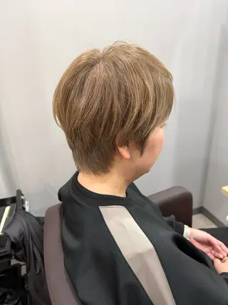 ショート カラー 似合わせカット得意 仁井亮のヘアスタイル