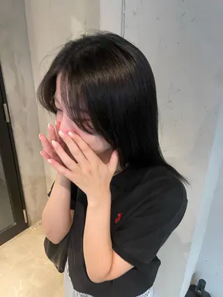 ミディアム 透明感・美髪 monsoワニベユナのヘアスタイル