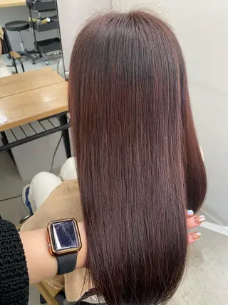 ミディアム ナガイ アヤのヘアスタイル
