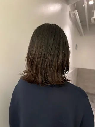 ミディアム 鈴木 三保のヘアスタイル