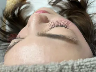 マツエク・マツパ フォーラル 福岡のマツエク・マツパデザイン