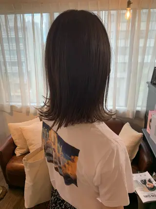 ミディアム カラー 安村 美奈のヘアスタイル