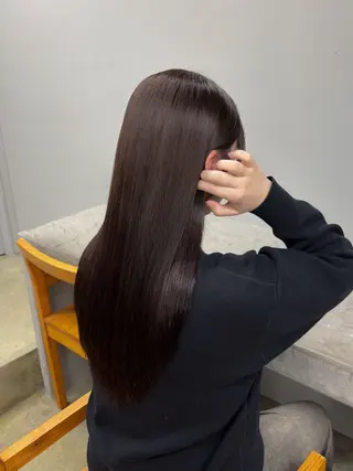 セミロング 𝐀𝐦𝐞𝐫𝐢 /透明感カラーのヘアスタイル