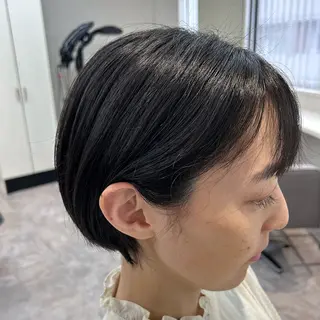 ショート 荻野 晴香のヘアスタイル